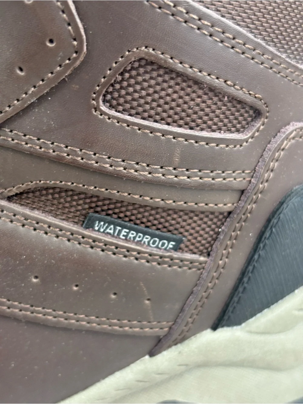 Khombu Men's Kenny Waterproof Leather Upper Hiker Boots Size 10 BROWN Worn Once